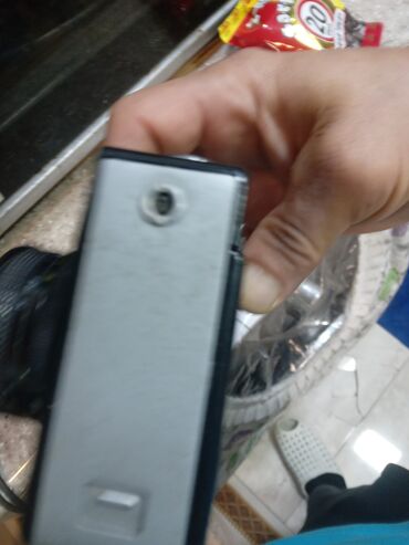 Fotokameralar: 35 mm plyonka fotoaparatı (mexaniki) - 35 mm (135) plyonka ilə — 17