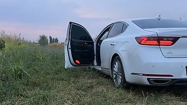Kia K7: 2017 г., 3 л, Автомат, Газ, Седан