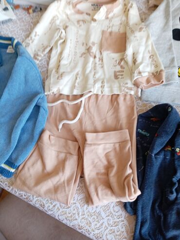 Dəstlər: Uşaq dəsti, Uniseks, 2 - 3 yaş