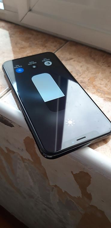 Apple iPhone: IPhone X, Qara, Face ID — 1