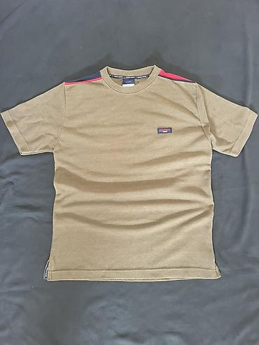 modeli: Tommy Jeans muška majica kratkih rukava - Model: klasična T‑shirt — 4
