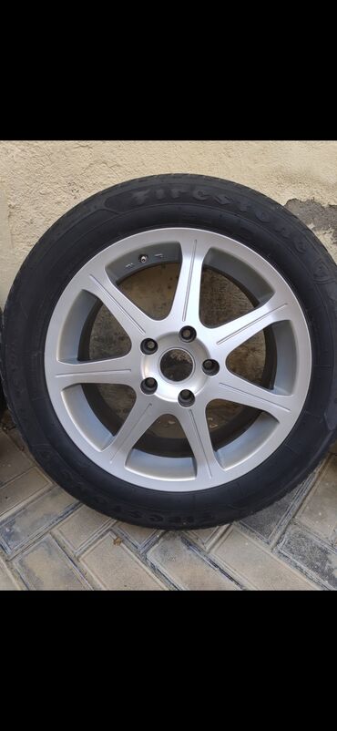 Disk təkərlər: Disk və təkərlər satılır. R16 7j et49. Disklərdə çat svarka vəya əyri — 2