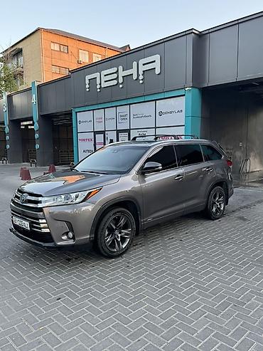 211 2 7: Toyota Highlander: 2017 г., Гибрид, Кроссовер — 4