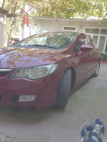 купить хонда фит в бишкеке: Honda Civic: 2007 г., 1.8 л, Автомат, Бензин, Седан