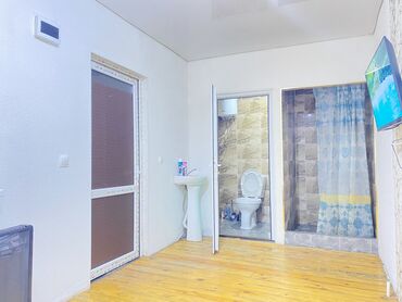 в кара балта: 15 м², 1 комната, Утепленный, Теплый пол, Видеонаблюдение