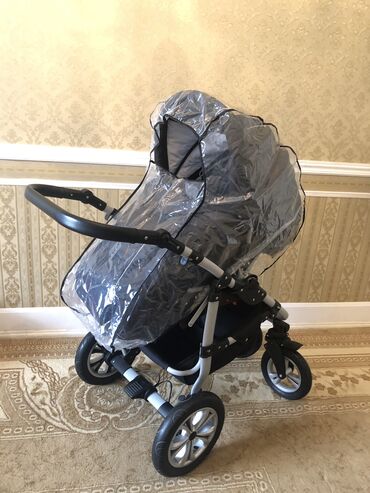 Araba-beşiklər: Çıxarıla bilən beşikli araba, İşlənmiş, Yaş: 30 ay — 12