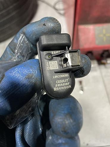 mopet elektrik: TPMS (Təkərlərin Təzyiqinə Nəzarət Sistemi) sensorlarının — 5