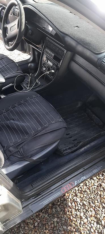 Audi: Audi 100: 1992 г., Бензин, Седан — 15