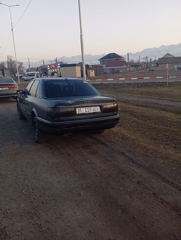 транспорте: Audi S4: 1990 г., 2.3 л, Механика, Газ