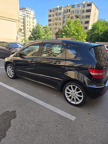 46 kuza: Mercedes-Benz B 170: 1.7 л | 2007 г. Хэтчбэк — 1