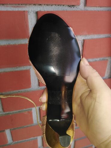 Sandale: Sandale, 37 — 4