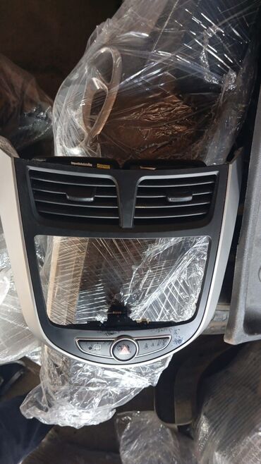 Pərlər, ventilyatorlar: Hyundai accent, 1.6 l, Dizel, 2014 il, İşlənmiş