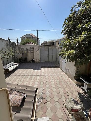 Kirayə otaqlar: Geniş və işıqlı yaşayış evi təqdim olunur. Şəkillərdən göründüyü kimi — 9