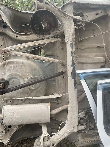 Другие автозапчасти: Запчасти на венто 4 эшик Торпеда Багаж Супорт Автомат коробканын — 3