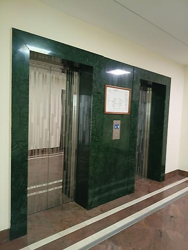 Аренда офисов: Аренда офисов, 404 м², В бизнес центре, 1 линия — 23