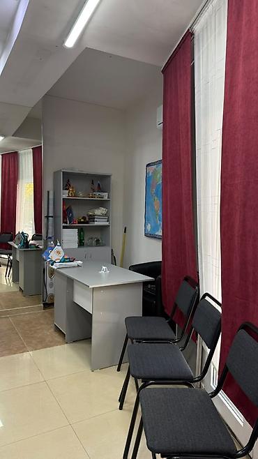 prime park: Сдаю Офисный кабинет: 25 м², С ремонтом — 3