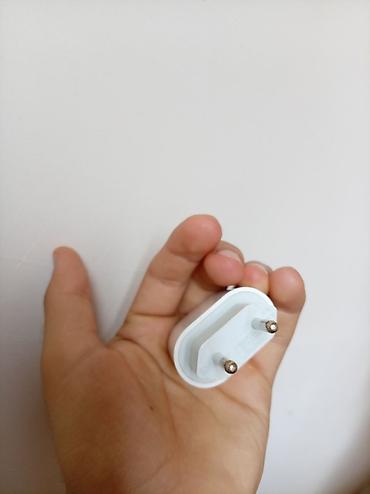 charger: Salam 25 ə almışam 2 ci əldən almışam məndə 20 yede verirəm — 4