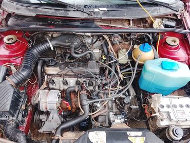 Volkswagen: Volkswagen Passat: 1989 г., Механика, Универсал — 9