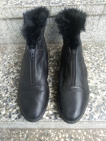 salonke 42 broj: Ankle boots, 40