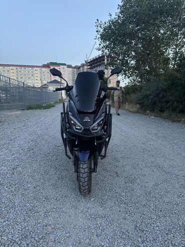 Скутеры: Макси скутер Yamaha, 150 куб. см, Бензин, Новый