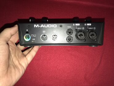 Студийные микрофоны: Продаю студийный комплект : Midi клавиатура m-audio axiom air mini — 2