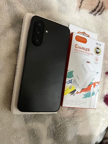 samsung ue78ks9000: Samsung Galaxy A17, 128 GB, rəng - Qara, Face ID — 8