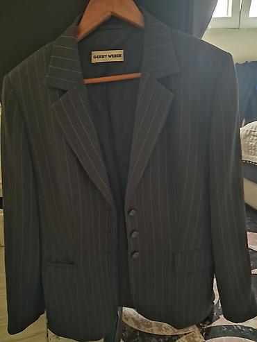 Haljine: Elegantne svečane haljine više modela. Haljine su dobro očuvane na lalafo.rs — 10 Haljine: Elegantne svečane haljine više modela. Haljine su dobro očuvane — 10