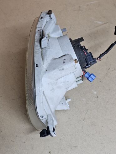 Передние фары: Передняя правая фара Daihatsu 1997 г., Б/у, Оригинал, Япония — 11