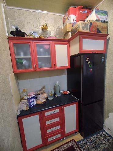 Həyət evləri və villaların satışı: 3 otaqlı, 2 kv. m, Kredit yoxdur, Orta təmir — 5