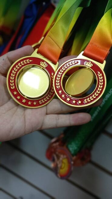 Значки, ордена и медали: ✅ Медаль - СПИНЕР. Новинка!!! ✅ Золото ✅ Серебро ✅ Бронза ✅ at lalafo.kg — 3 Значки, ордена и медали: ✅ Медаль - СПИНЕР. Новинка!!! ✅ Золото ✅ Серебро ✅ Бронза ✅ — 3