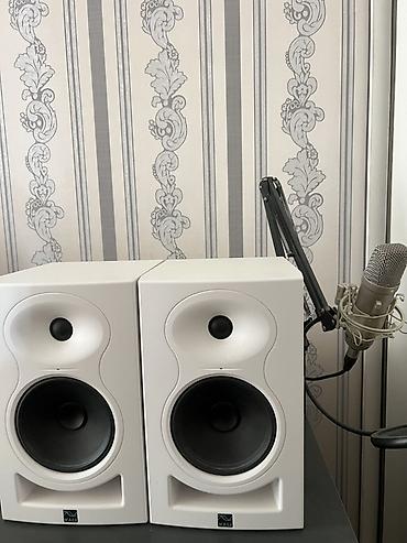 moni̇tor: Kali Audio LP-6 (Series) aktiv studiya monitorları – ağ rəng, cüt — 3