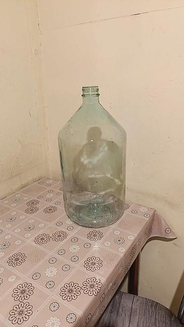 damacana: Şüşə damacana (gen boğazlı) - Material: qalın, şəffaf şüşə - Həcm — 1