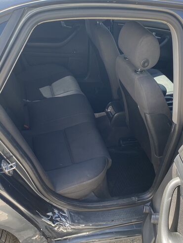 Audi: Audi A4: 2002 г., 2 л, Автомат, Бензин, Седан — 7