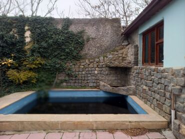 Restoran, kafelər: Tecili Heyder Eliyev prospektinde Wefa stadiondan uzu Korogluya esas — 5