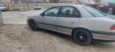 Opel: Opel Omega: 2 l | 1994 il 353850 km Sedan — 3