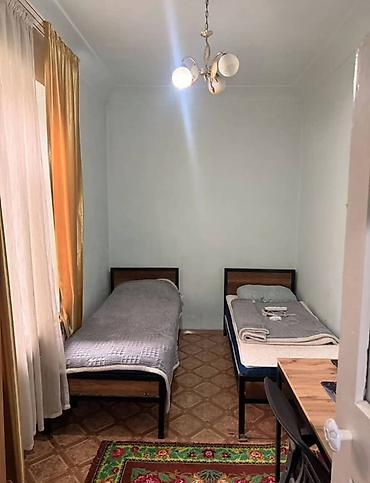 Продажа коттеджей и домов: 🏡 Продаётся просторный дом 📍 Район Ош базар Срочная продажа! • 🛏 — 14