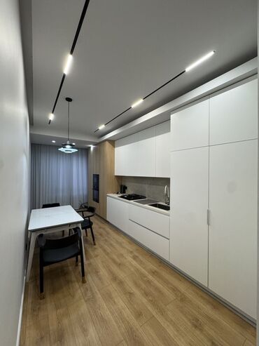 Долгосрочная аренда квартир: 2 комнаты, Риэлтор, Без подселения, С мебелью полностью — 6