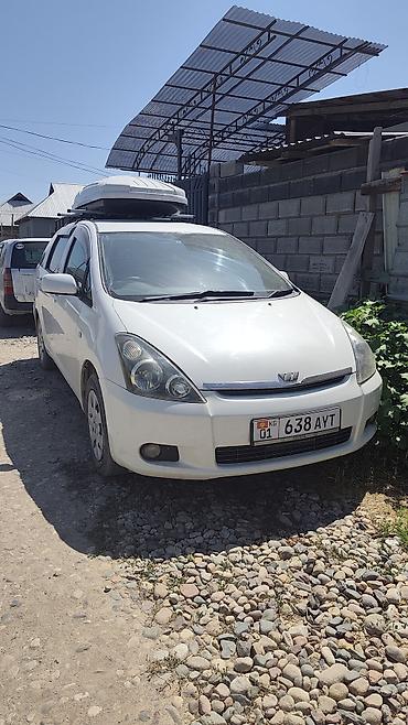 вмятина: Toyota WISH: 2004 г., 1.8 л, Автомат, Бензин, Универсал — 3