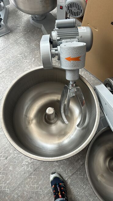 Xəmir yoğuran aparatlar: 15 kq, İran, Nağd ödəniş — 2