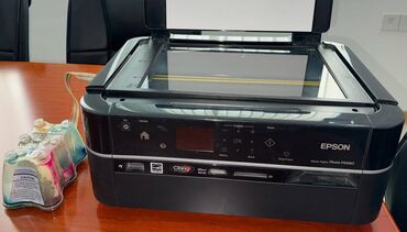 epson a3: Epson Stylus Photo PX 660. Printer işləkdir, katrici bitdikdən sonra