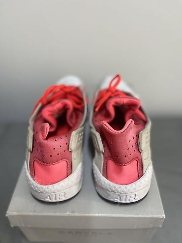 Nike, Ölçü: 38, İşlənmiş lalafo.az -da — 2 Nike, Ölçü: 38, İşlənmiş — 2