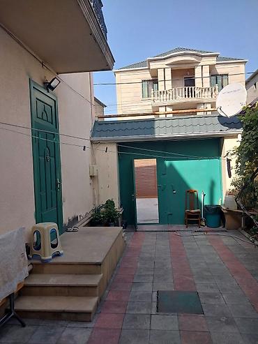 Həyət evləri və villalar: Bakıxanov qəs. 4 otaqlı, 190 kv. m, Orta təmir — 5