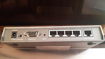 him rs: ZyXEL ZyWALL 2 – 4‑portni žični ruter - Portovi: 4x LAN 10/100 Mbps — 2