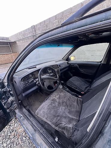 эшик ручка: Volkswagen Golf Variant: 1994 г., Механика, Бензин, Универсал — 7