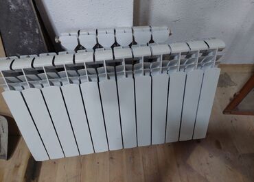 Radiatorlar: Yeni Seksiyalı Radiator Belorad, Çuqun, Ödənişli çatdırılma, Ödənişli quraşdırma, Zəmanətsiz, Kredit yoxdur