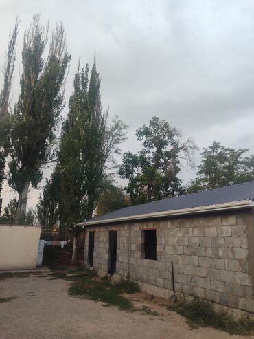 продается дом в новопокровке: Үй, 200 кв. м, 8 бөлмө, Менчик ээси