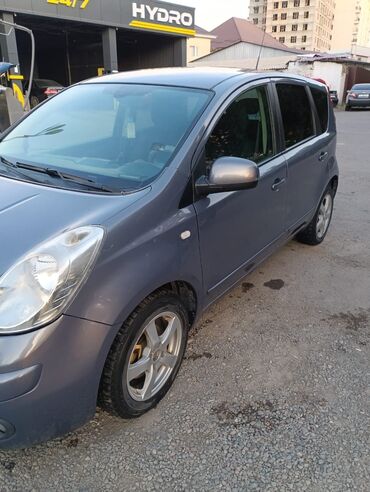 Nissan: Nissan Note: 2008 г., 1.4 л, Механика, Дизель, Хэтчбэк