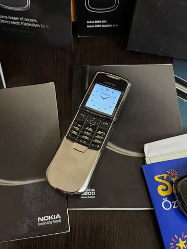 Nokia: Nokia 8 Sirocco, < 2 GB Memory Capacity, rəng - Gümüşü, Düyməli — 6