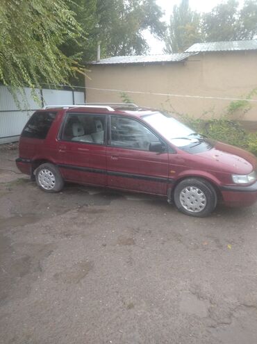 Mitsubishi: Mitsubishi Space Wagon: 1993 г., 0.2 л, Механика, Бензин, Минивэн
