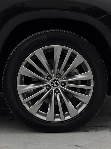 Toyota: Toyota Highlander: 2021 г., 2.5 л, Автомат, Гибрид, Кроссовер — 7